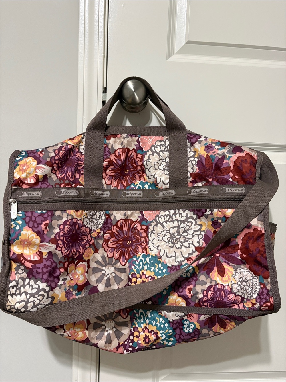 LeSportSac Large Travel Tote Floral 20”(W)x15”(H)x9”(D)